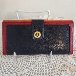 NWT La Tour Eiffel wallet